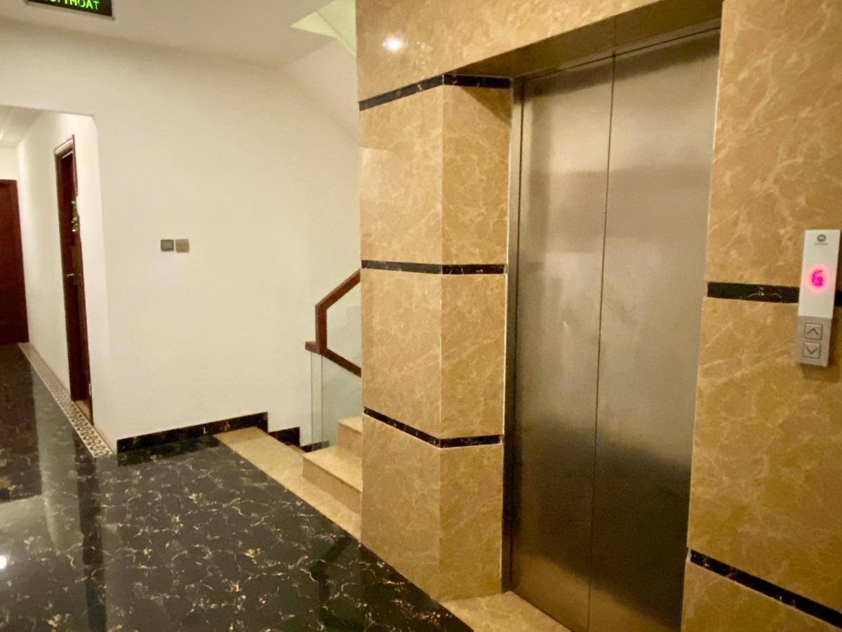 Spring Airport Hotel Ho Chi Minh-stad Buitenkant foto