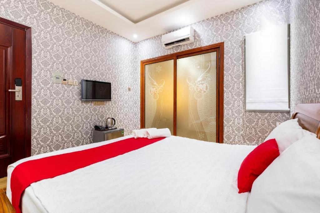 Spring Airport Hotel Ho Chi Minh-stad Buitenkant foto
